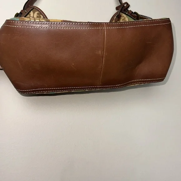 Fossil Shoulder Bag Brown Leather Monogram and Striped Canvas - Picture 8 of 15